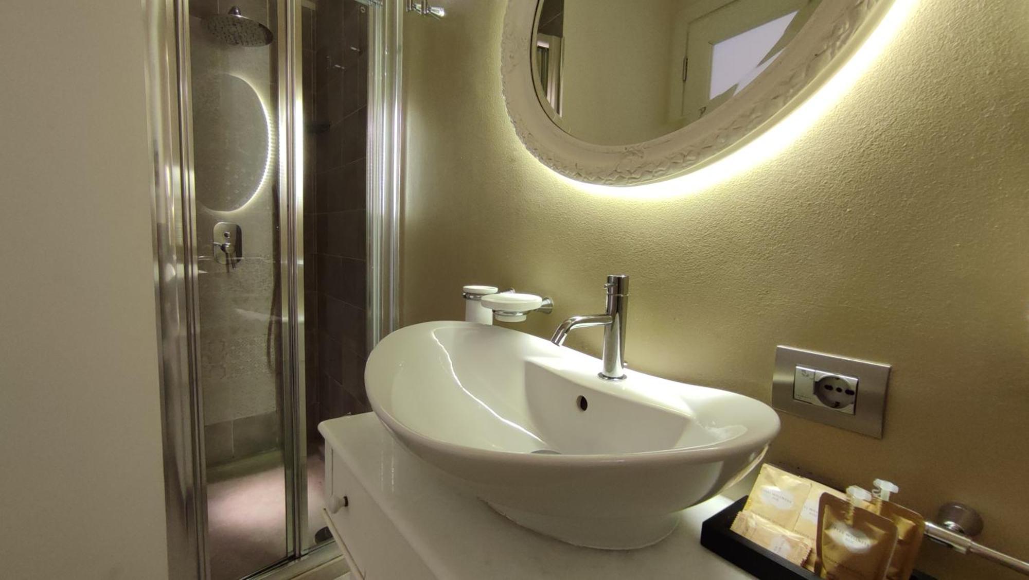 Dimora Bellini - Residenza D'Epoca Bed & Breakfast Palermo Ngoại thất bức ảnh